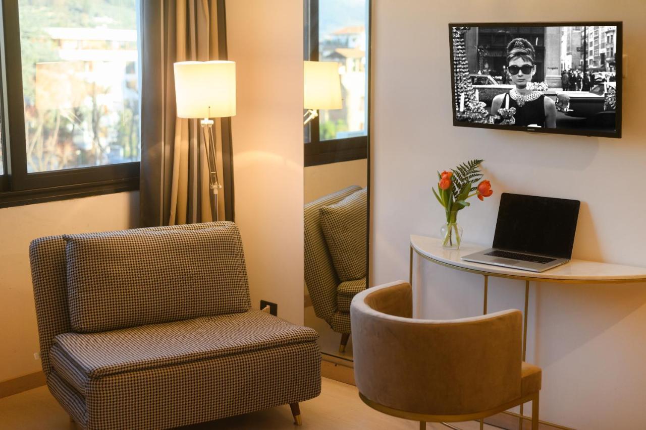 Art Hotel Milano Prato  Exteriör bild
