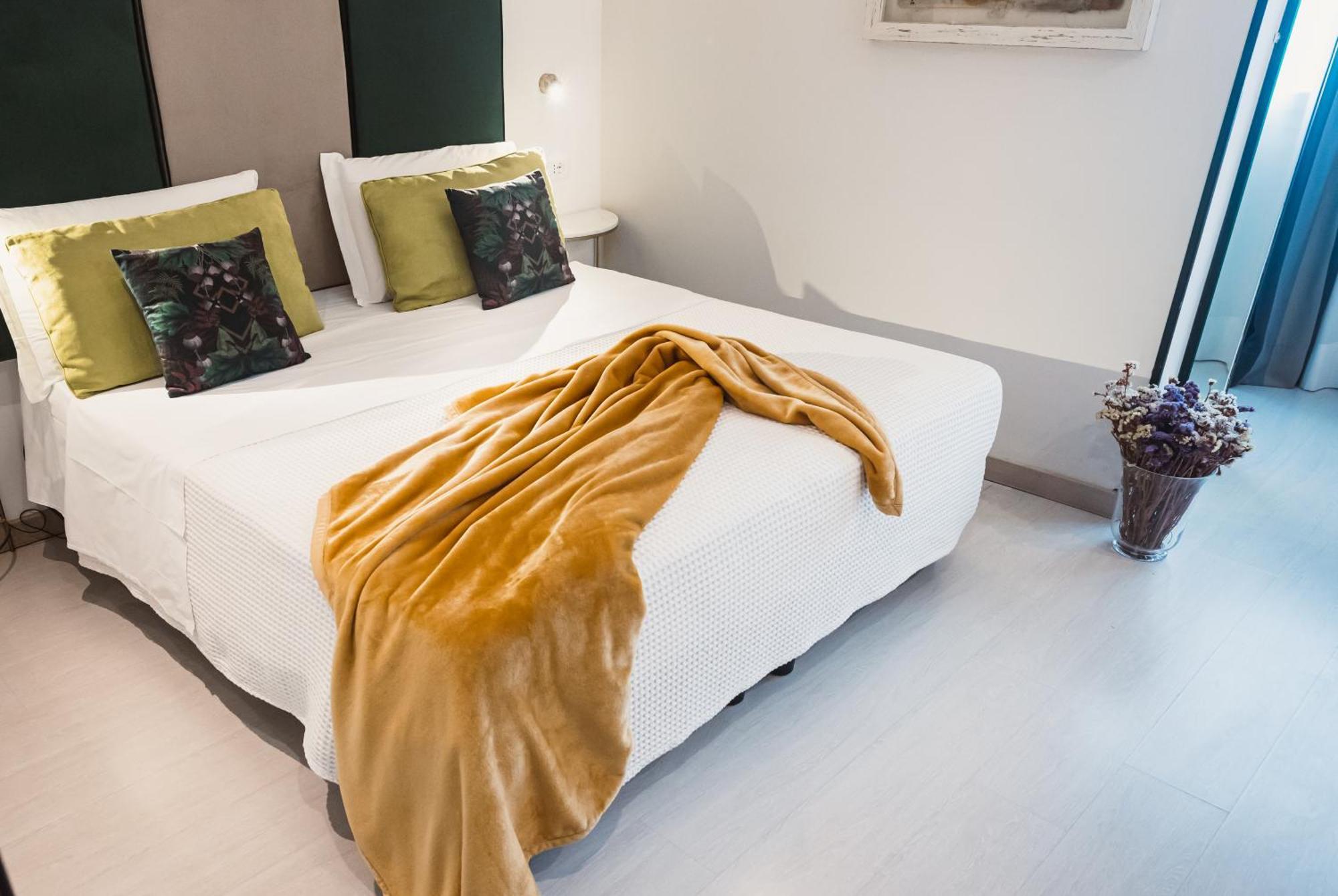 Art Hotel Milano Prato  Exteriör bild